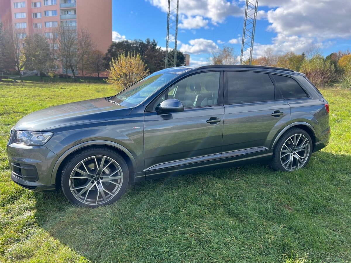 Audi Q7 50TDI S-LINE ČR 1.majitel - 2