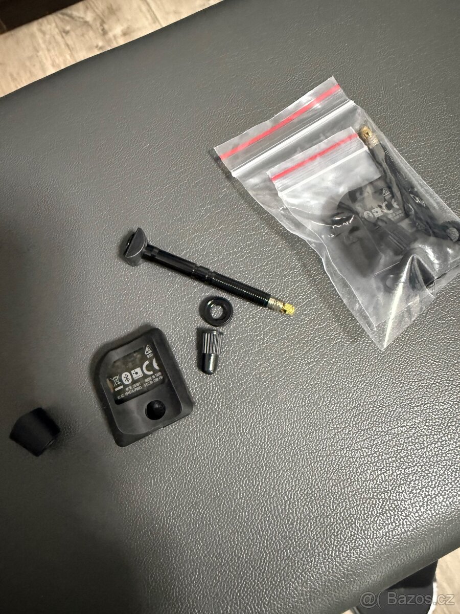 Nové SRAM Quarq TyreWiz - snímače tlaku - 2