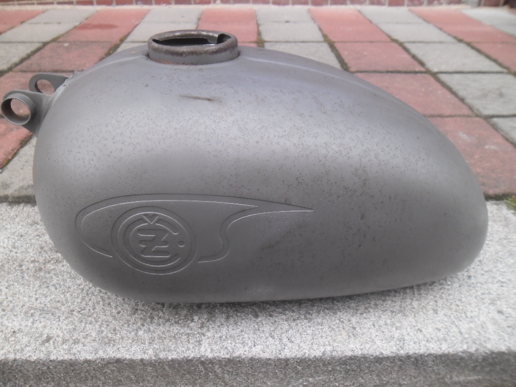 ČZ 250/475 sport či 175/450 De luxe - 2