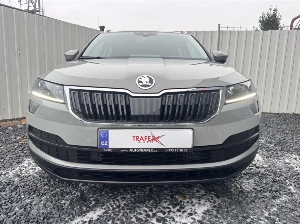 Prodávám Škoda Karoq 1,5 TSI STYLE ACC DPH 1.maj ČR - 2
