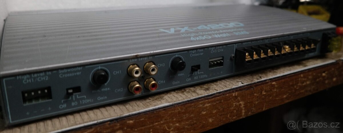 Zesilovač do auta Weconic - 2