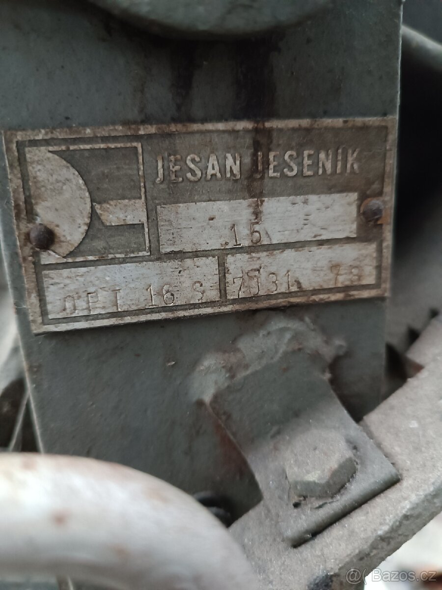 Ohýbačka trubek - 2