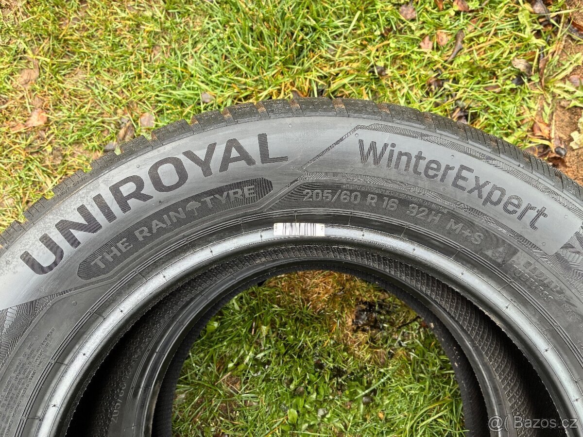 2x Uniroyal 205/60/16 zimní - 2