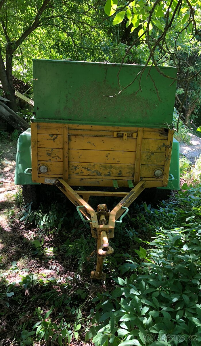 Vlečka za traktor - 2