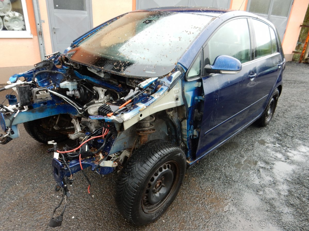 Golf Plus r.v. 05-09 - LD5Q - 2