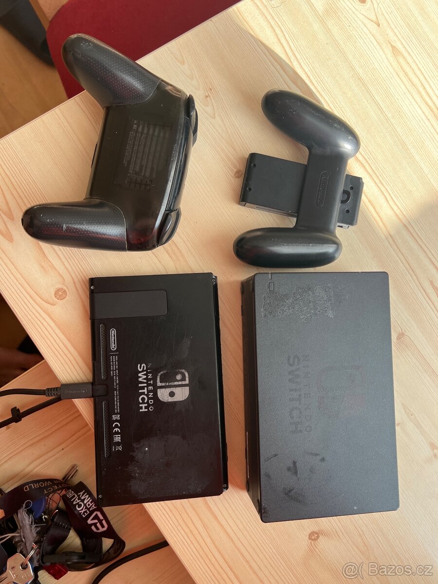 Nintendo Switch (handheld konzole) - 2