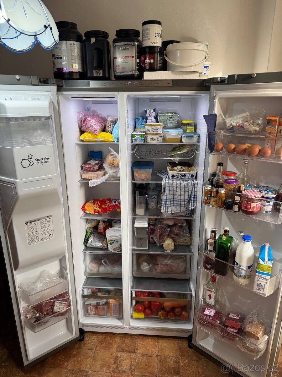 Americká lednice LG s Wi-Fi - 2