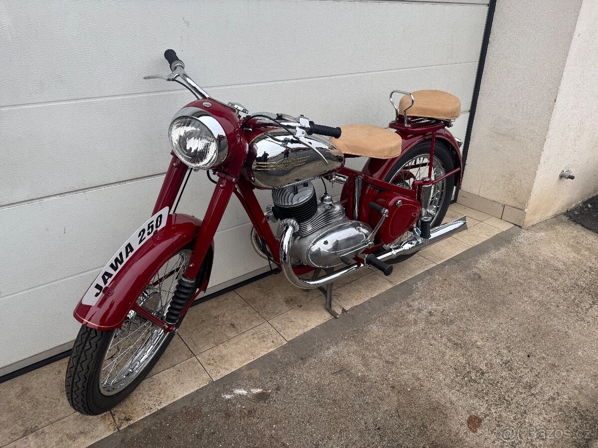 Jawa 250 Pérák 1952 - 2