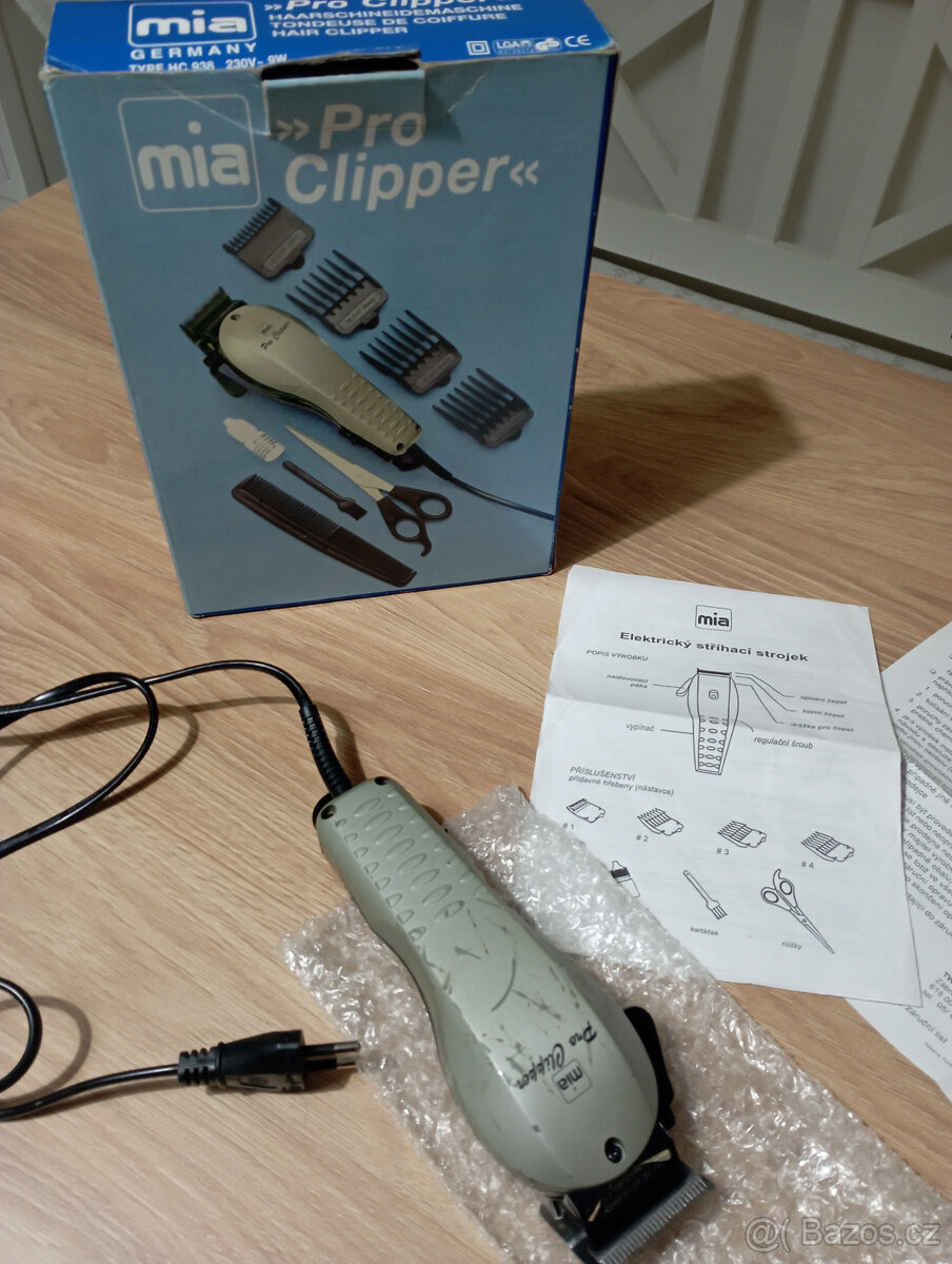 retro elektrický stříhací strojek s příslušenstvím - 2