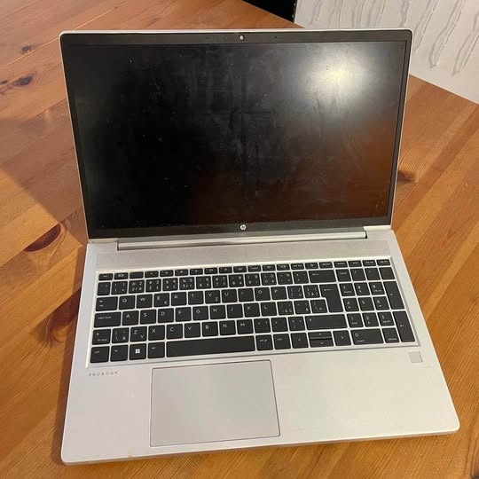 Laptop HP ProBook 455 G8 - 2
