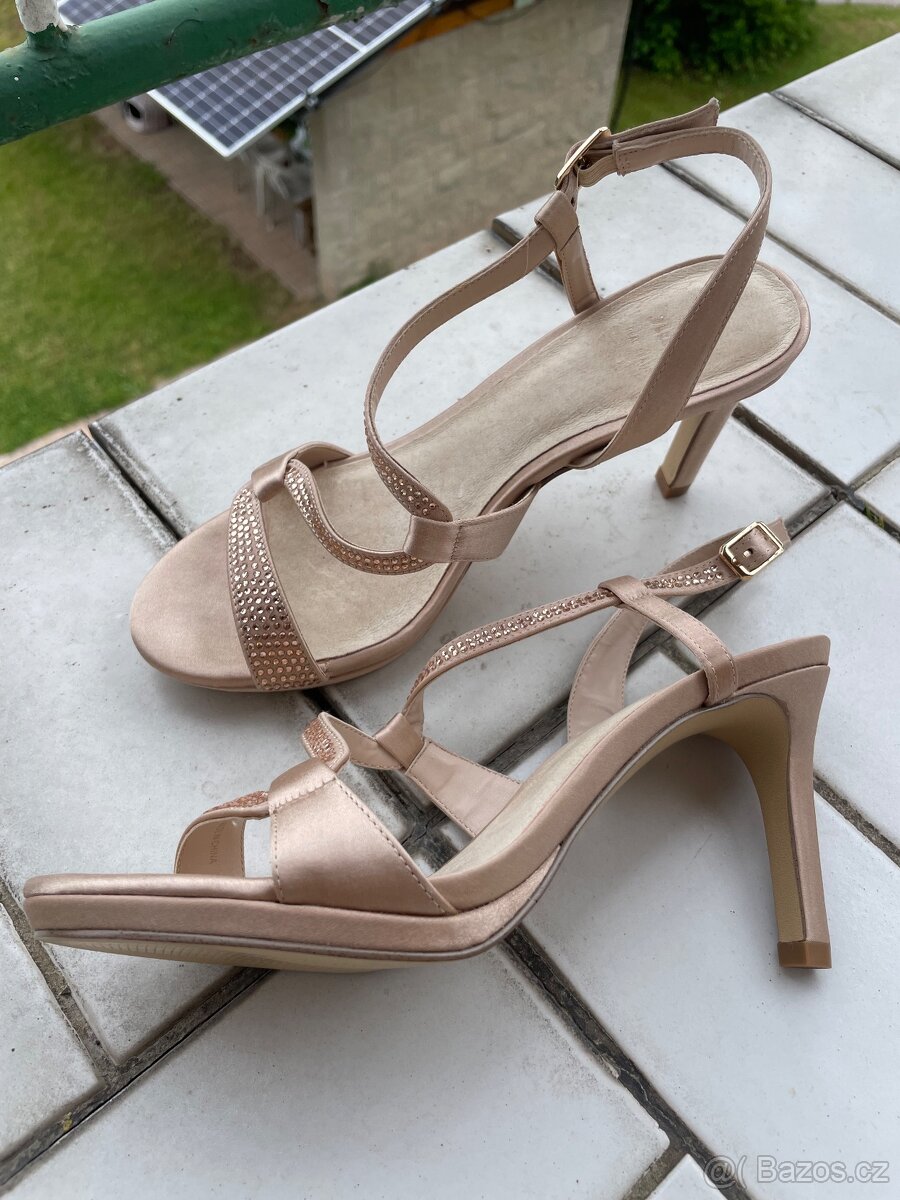 Společenské boty na podpatku - 2