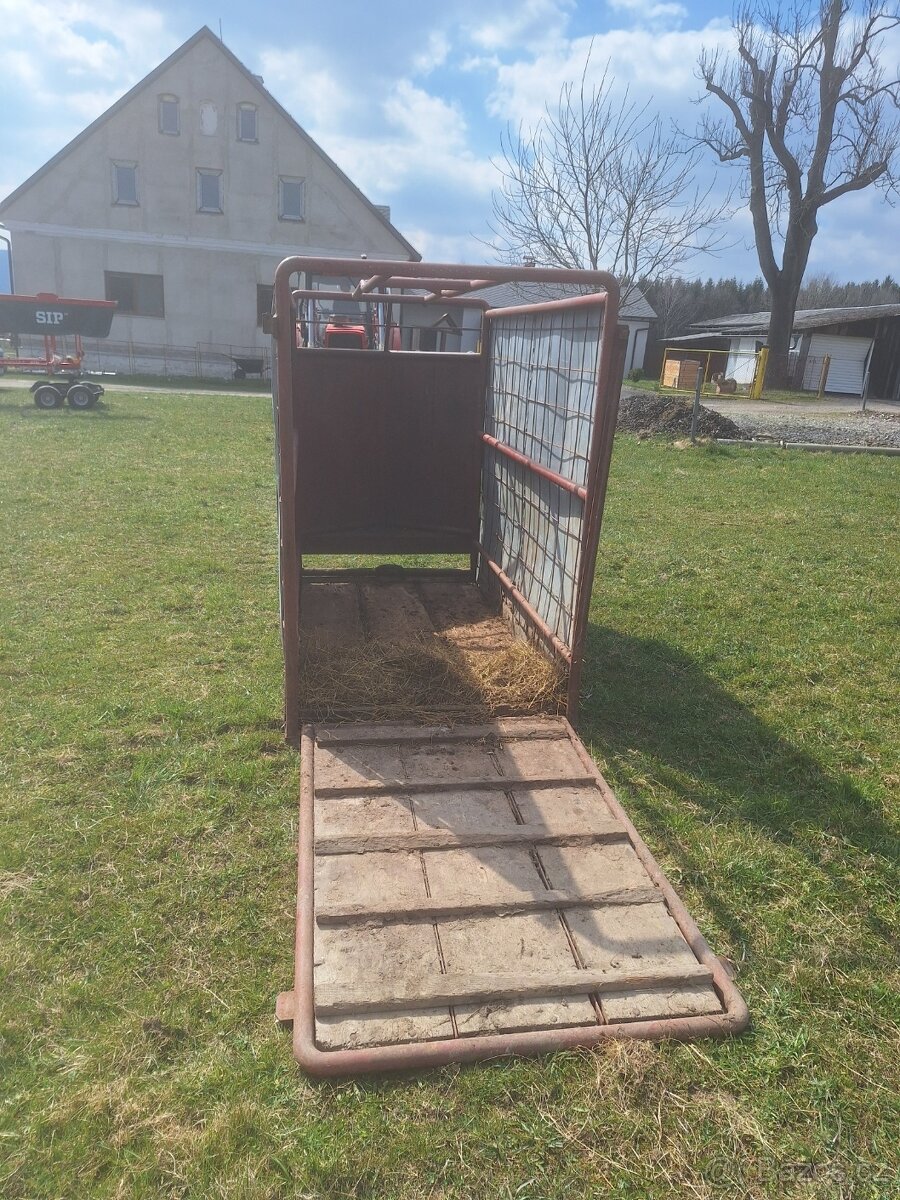 Klec pro přepravu zvířat - 2