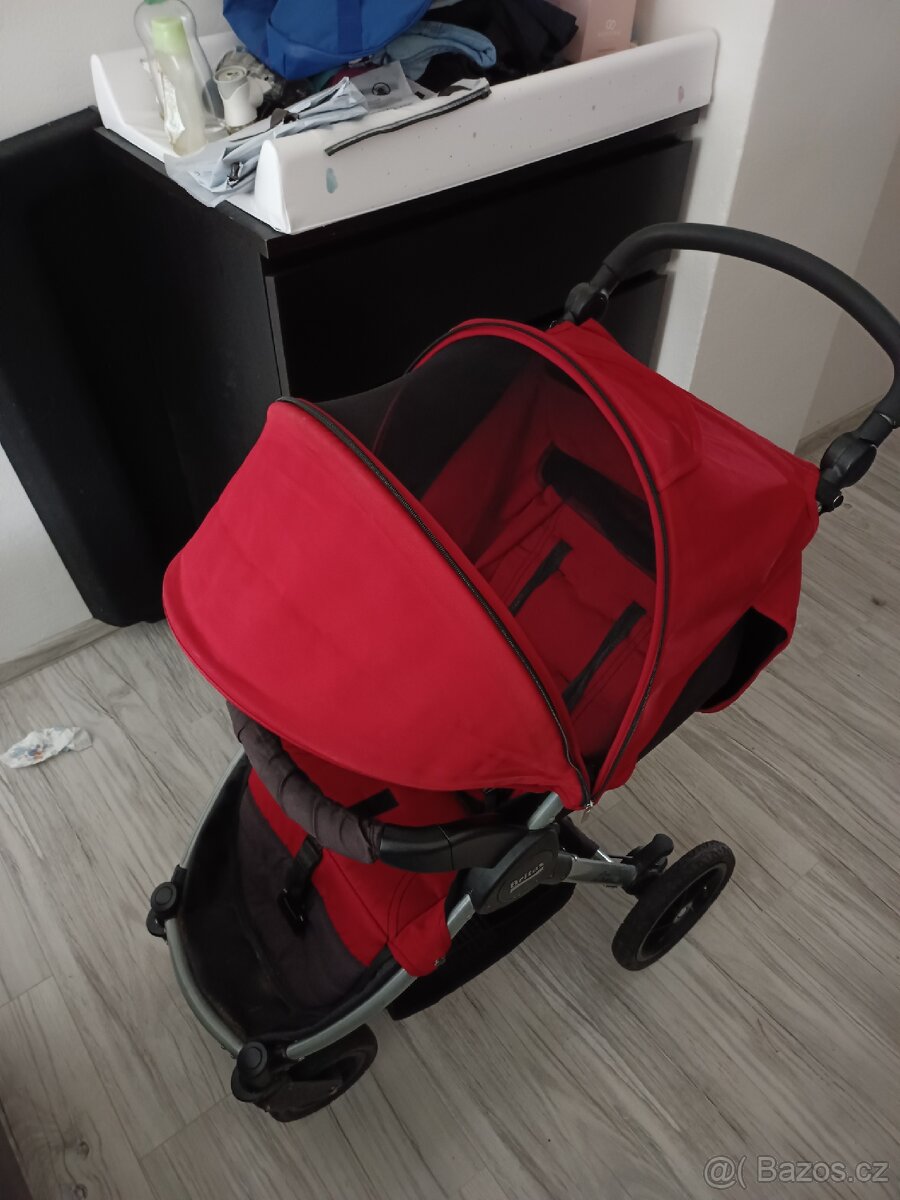 Kočárek Britax + stupátko ke kočárku - 2