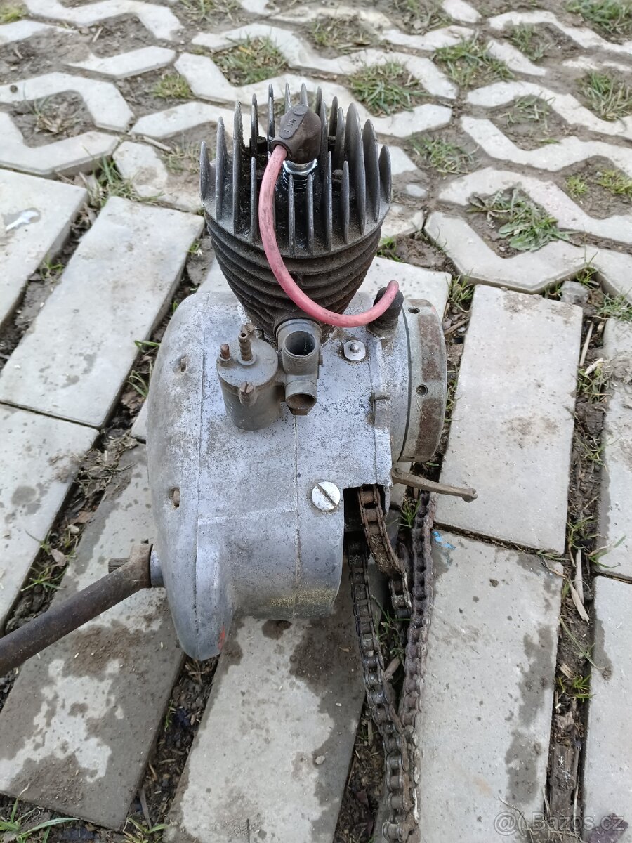 Motor manet dvoupist - 2