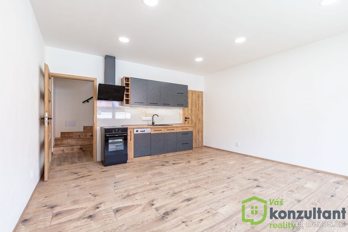 Prodej rodinného domu se dvěma samostatnými byty 214 m² Brno - 2