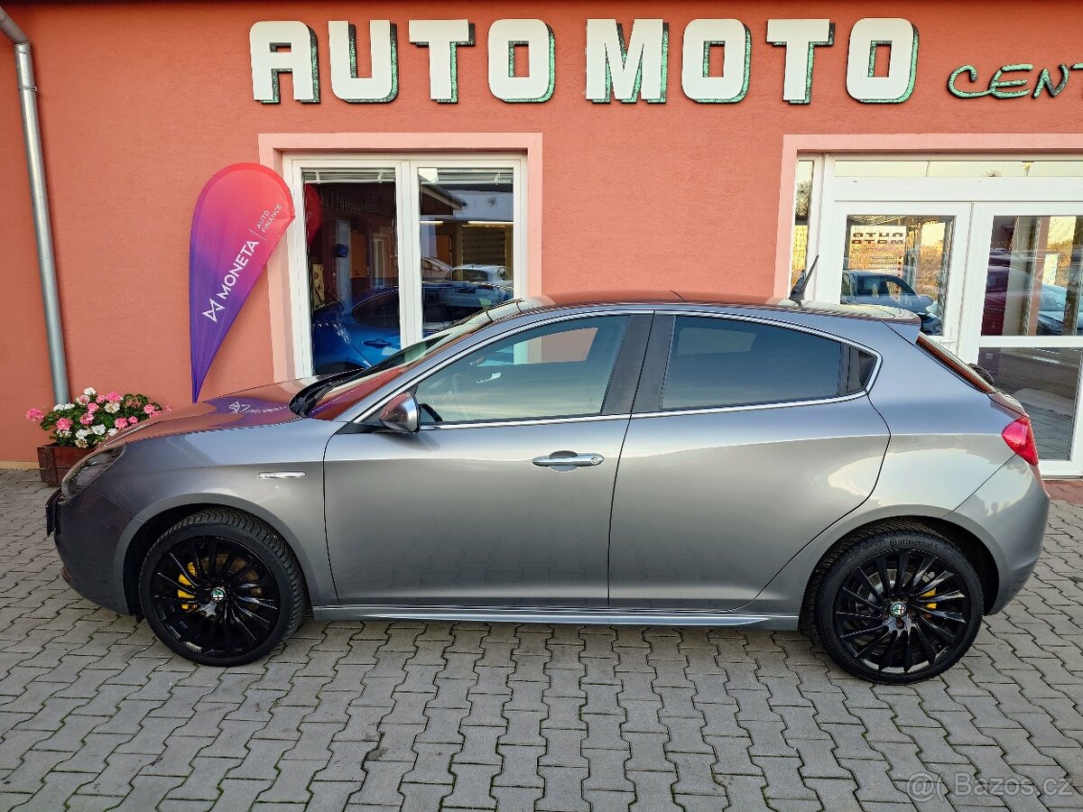 Alfa Romeo Giulietta 2.0 Turismo 103 kW - 2