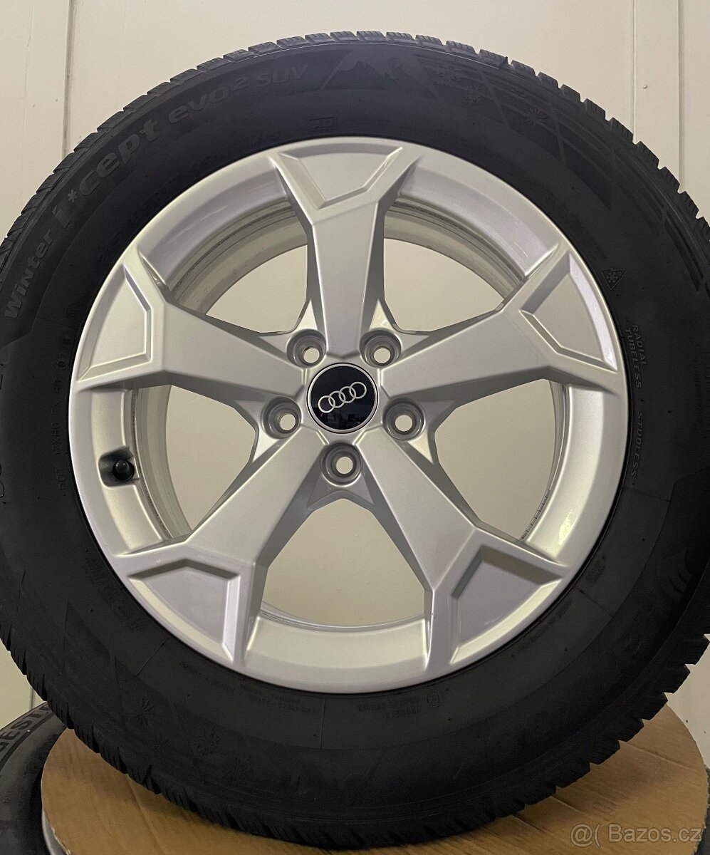 Original zimni alu Audi Q3 5x112 + 215/65/17 95% - 2