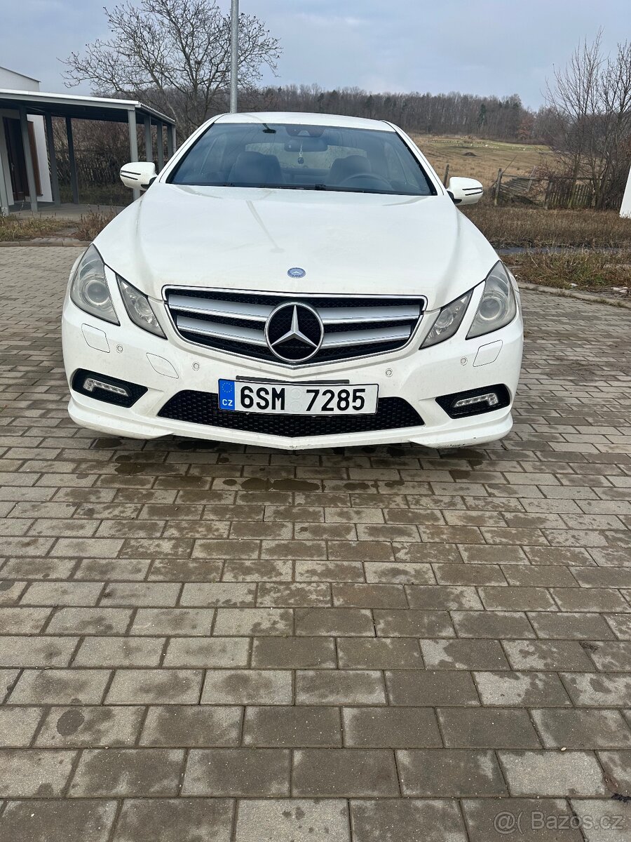 Mercedes Benz E coupe 350cdi, AMG paket, 170kW, 2. Majitel - 2