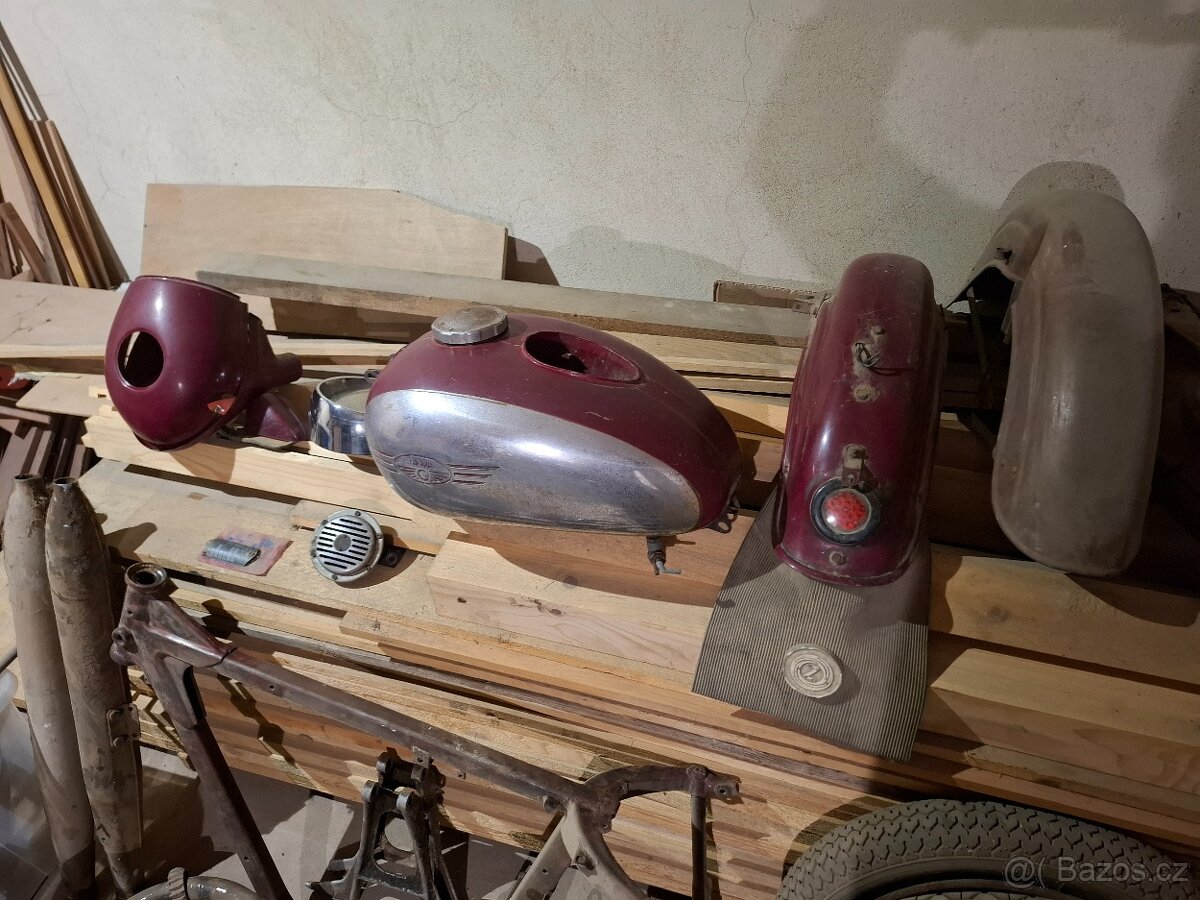 Jawa 350/354 Kývačka - 2