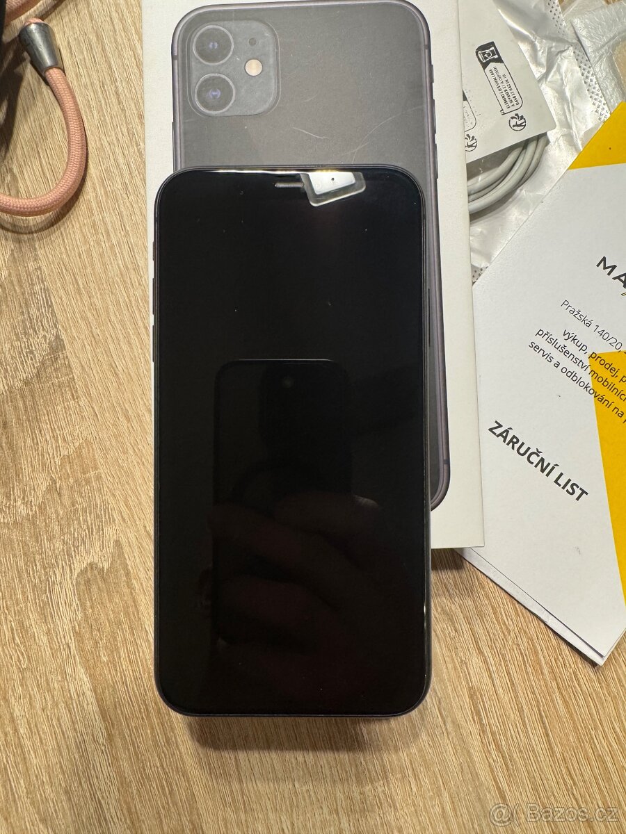 IPhone 11 ,nikdy neopravován ,super stav , bat83% - 2