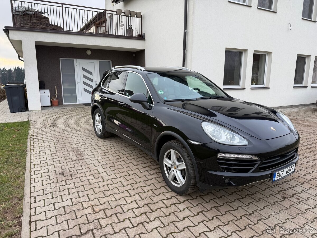 Porsche Cayenne 3.0 TDi 180kw rok- 2011 DPH - 2