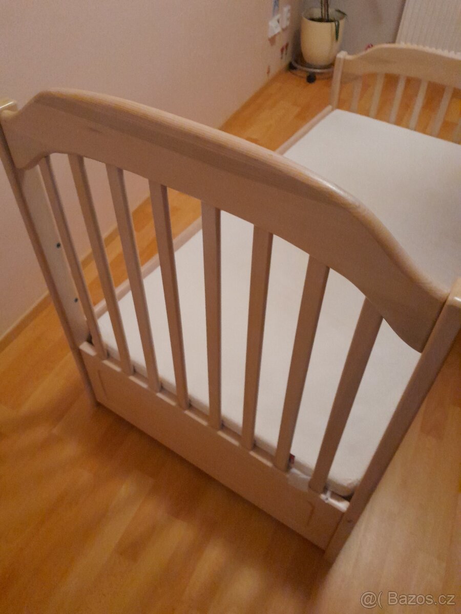 Dětská postel 140x70 masiv - 2