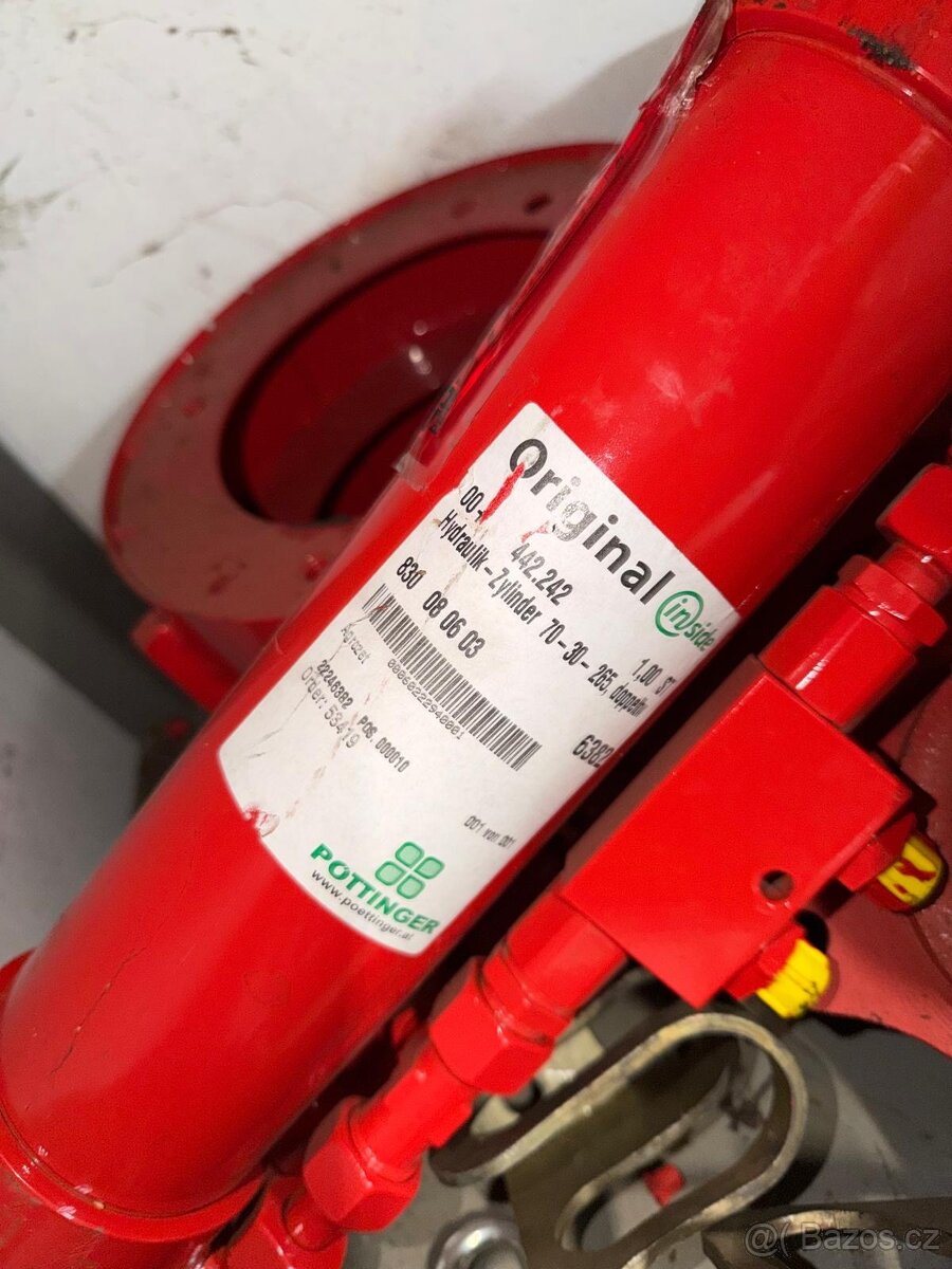 hydraulický válec + zámek na Pöttinger - 2