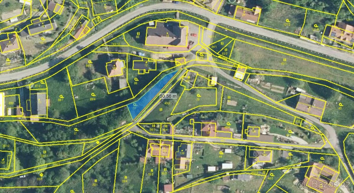 Stavební pozemek 327 m2 - 2