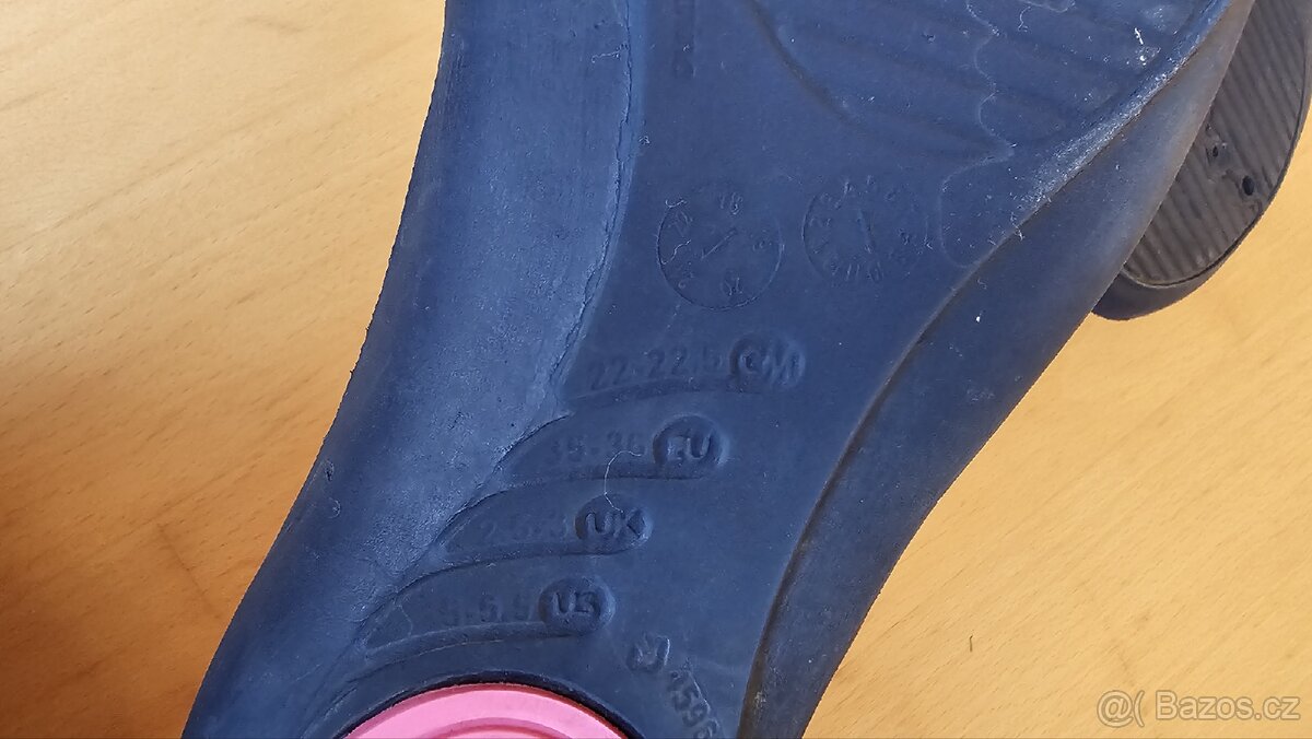 Nazouváky Decathlon vel 35 - 2