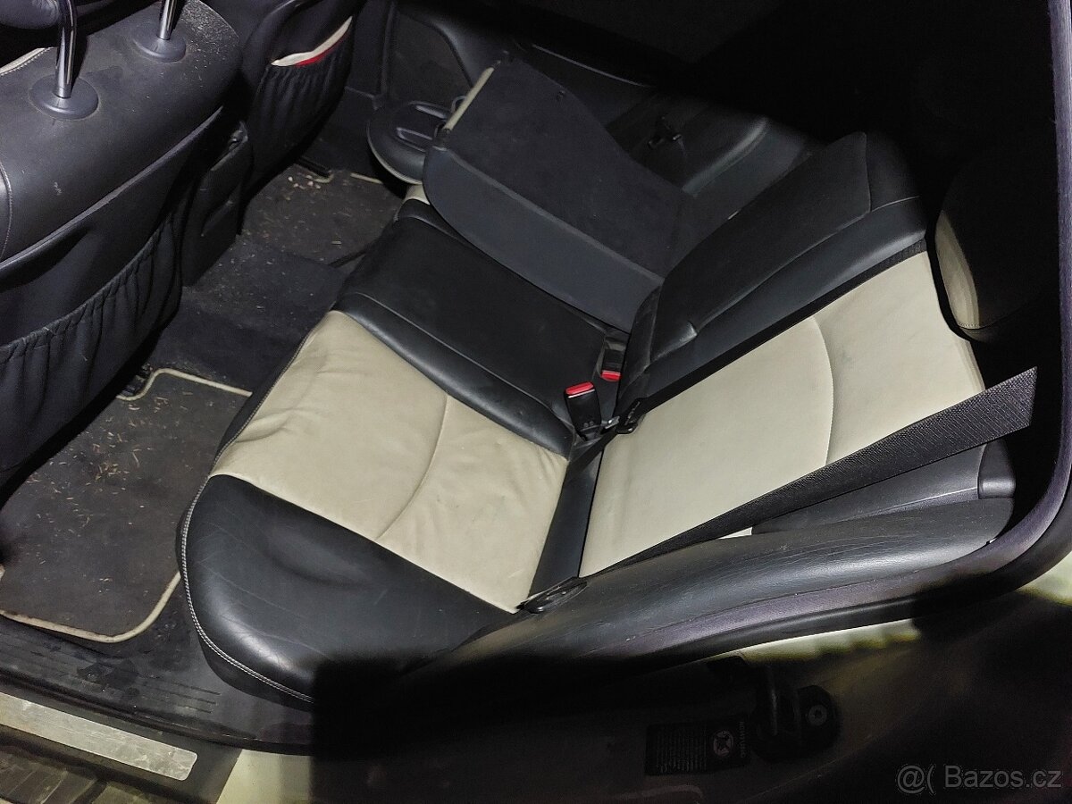 Mercedes W203 Interier Designo - 2