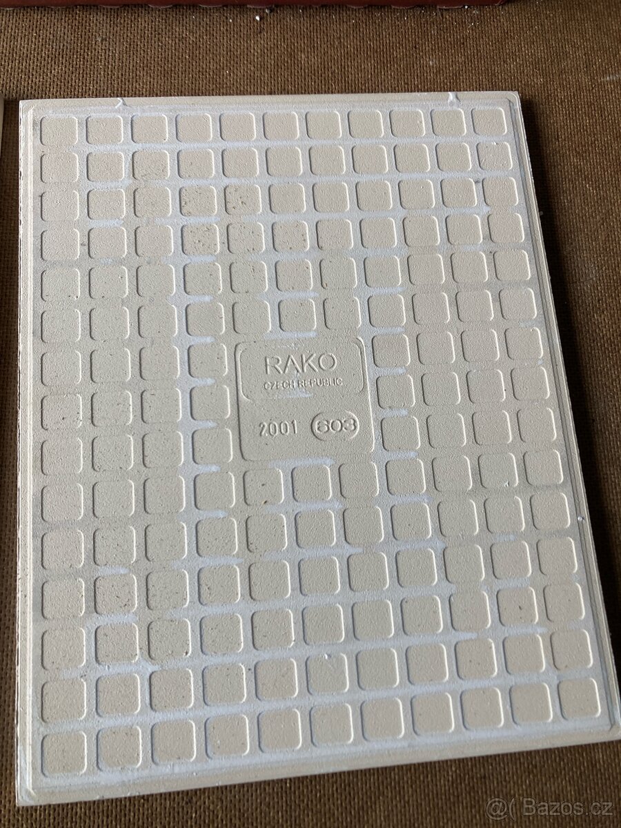 Obkladové dlaždice - 2