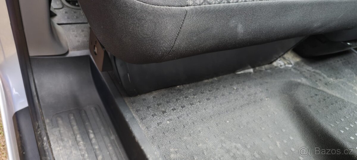 Sedacka T6.1 s trezorem - 2