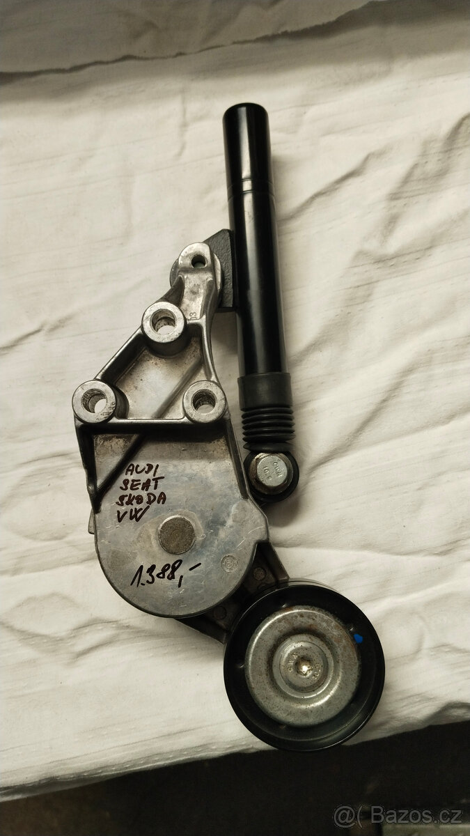 Napínák řemene škoda,audi,seat,VW. - 2