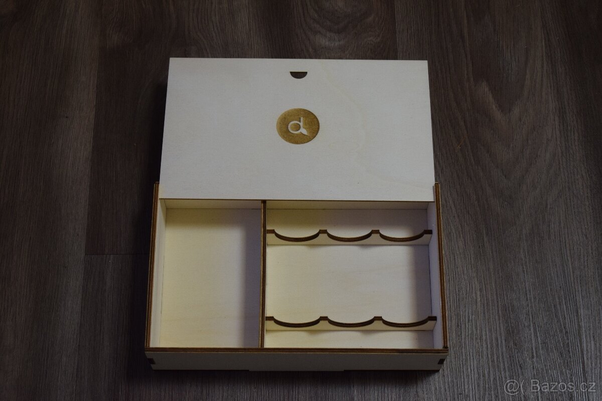 Košíčky a dřevěné různosti - 2