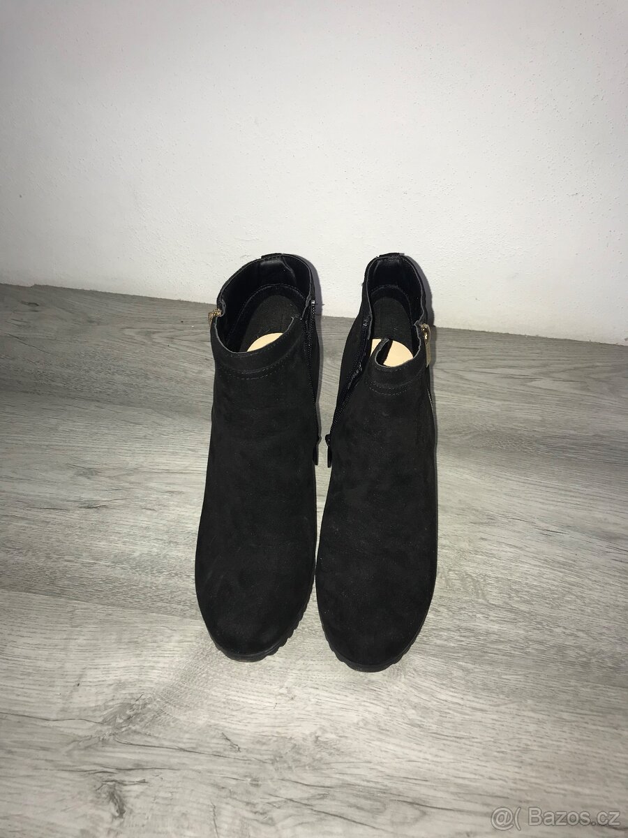 Semišové boty - 2
