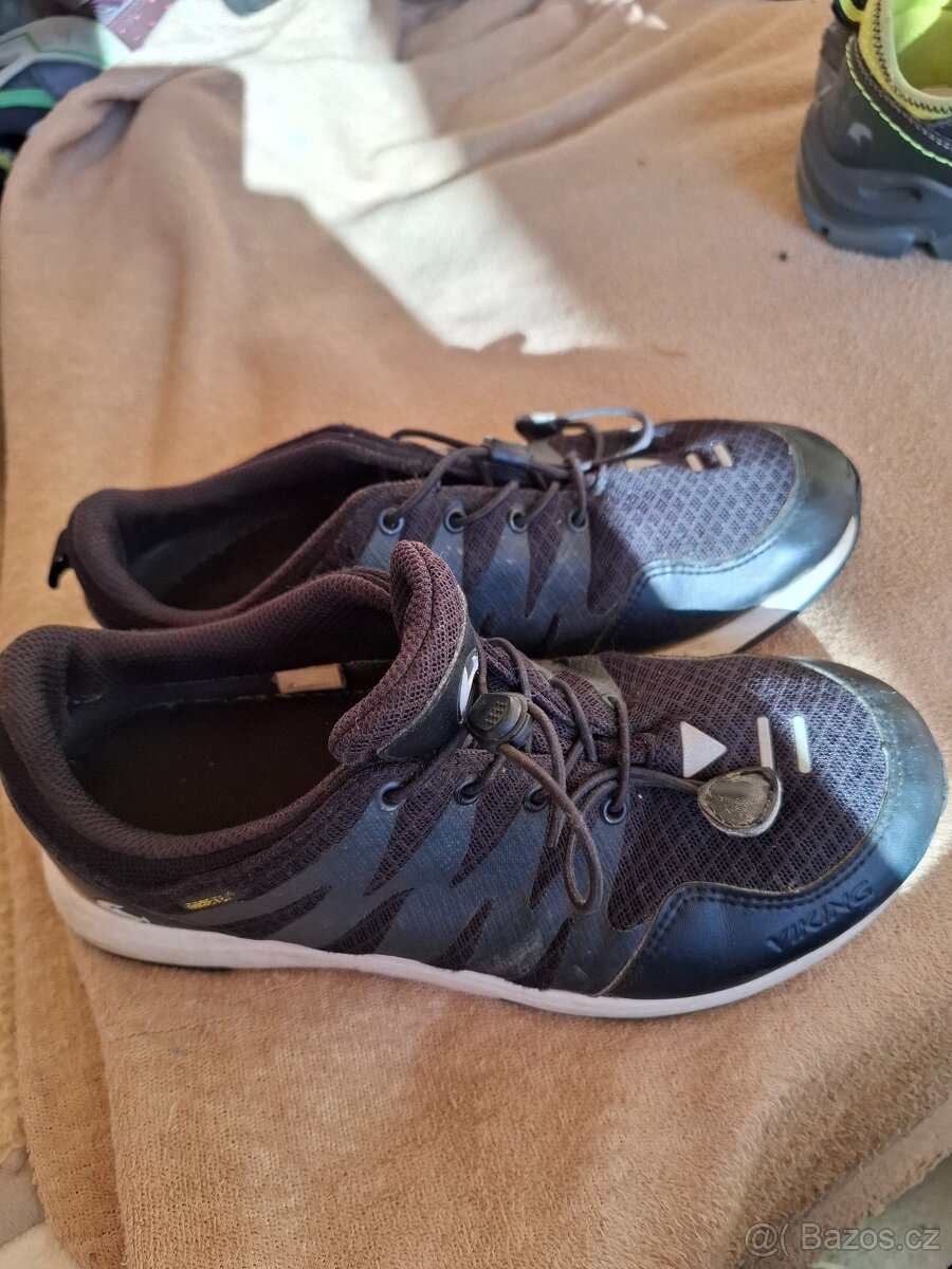Viking s goretexem ,primigi vel.37 - 2