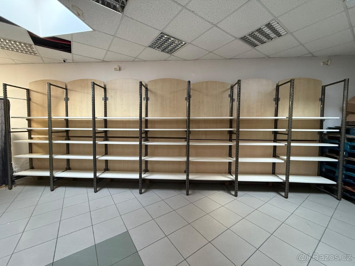 Kovový regál - 2