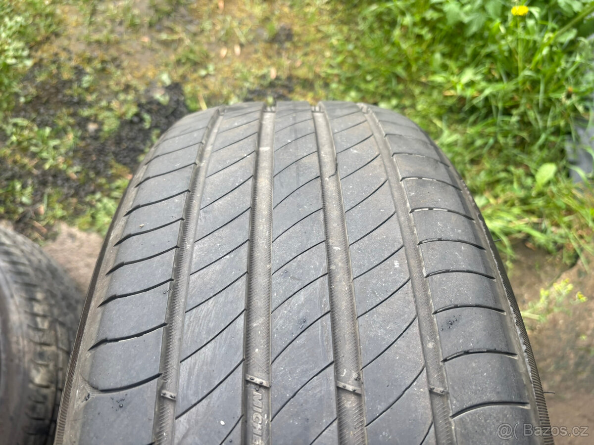 2ks letní pneu Michelin 235/45/20 - 2