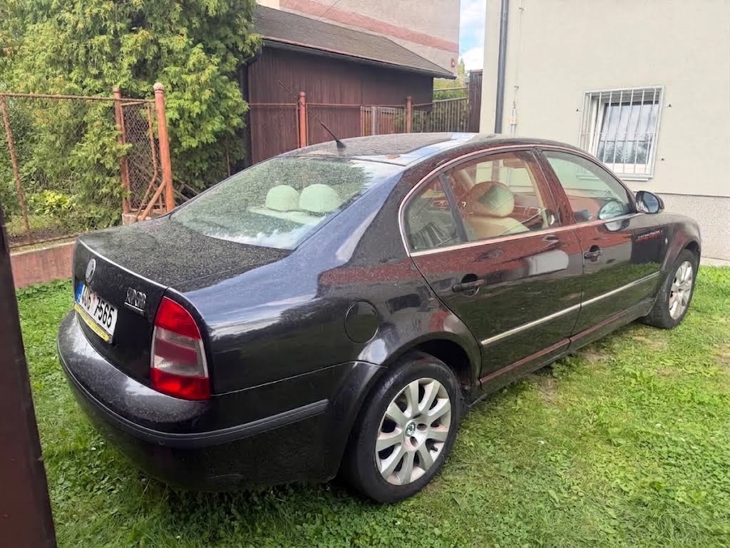 Škoda Superb 1.9tdi BOLT - 2