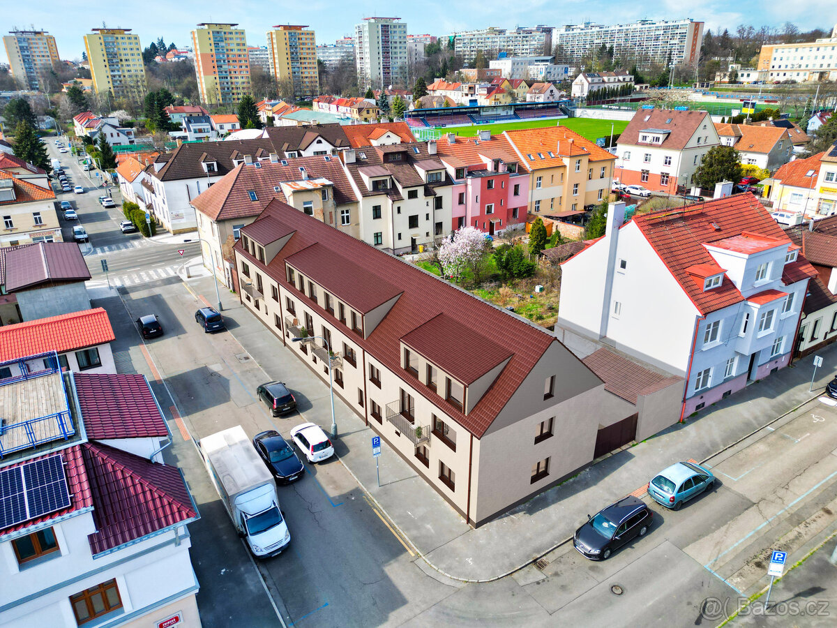 Prodej rodinného domu 180 m², pozemek 656 m² Praha - Kobyli - 2