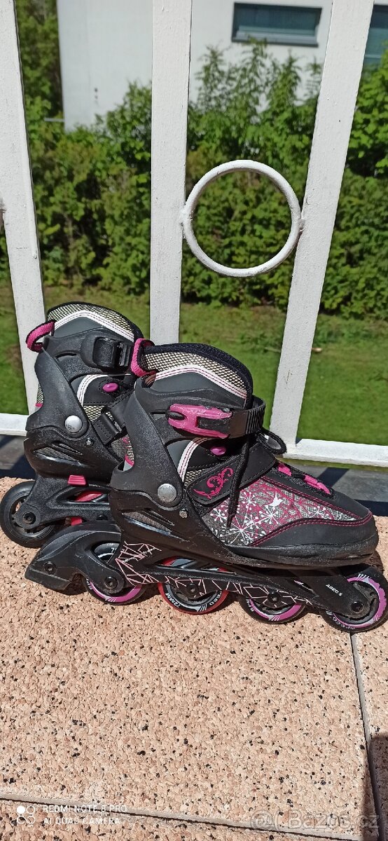 Rostoucí dětské in-line brusle (vel.33-37) - 2