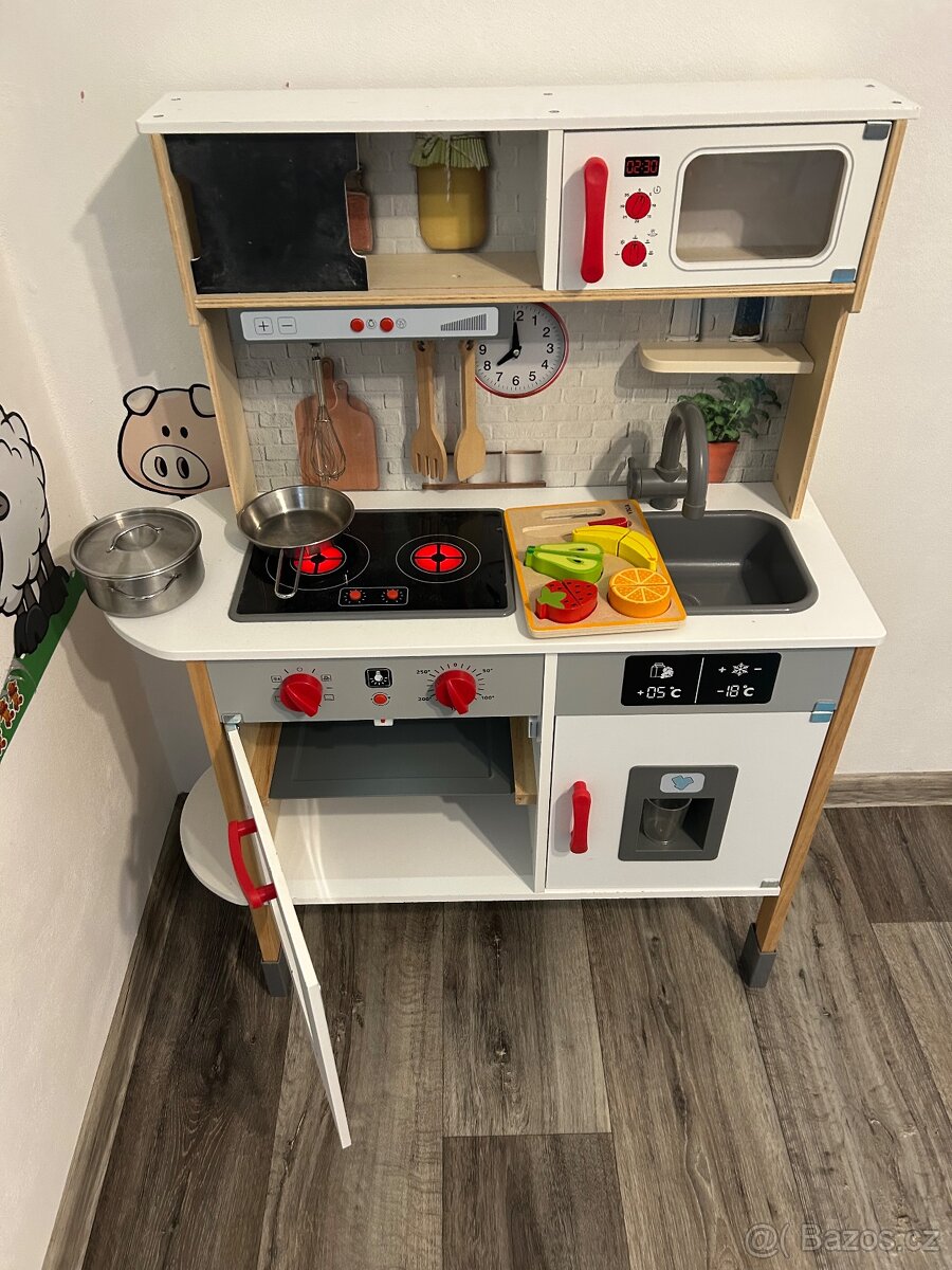 Dřevěná kuchyňka - 2