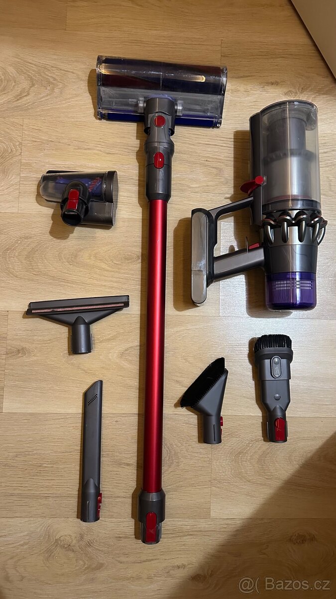 Vysavač Dyson V11 Fluffy -SPĚCHA - 2