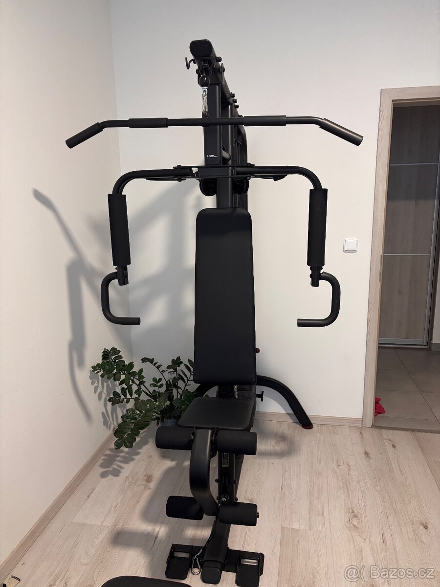 Posilovací věž Decathlon - 2