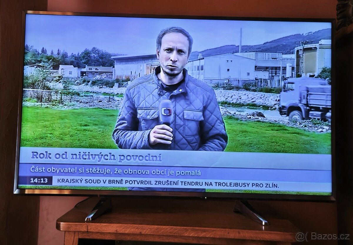 Panasonic 49" LED (TX-49EX613E) - 2