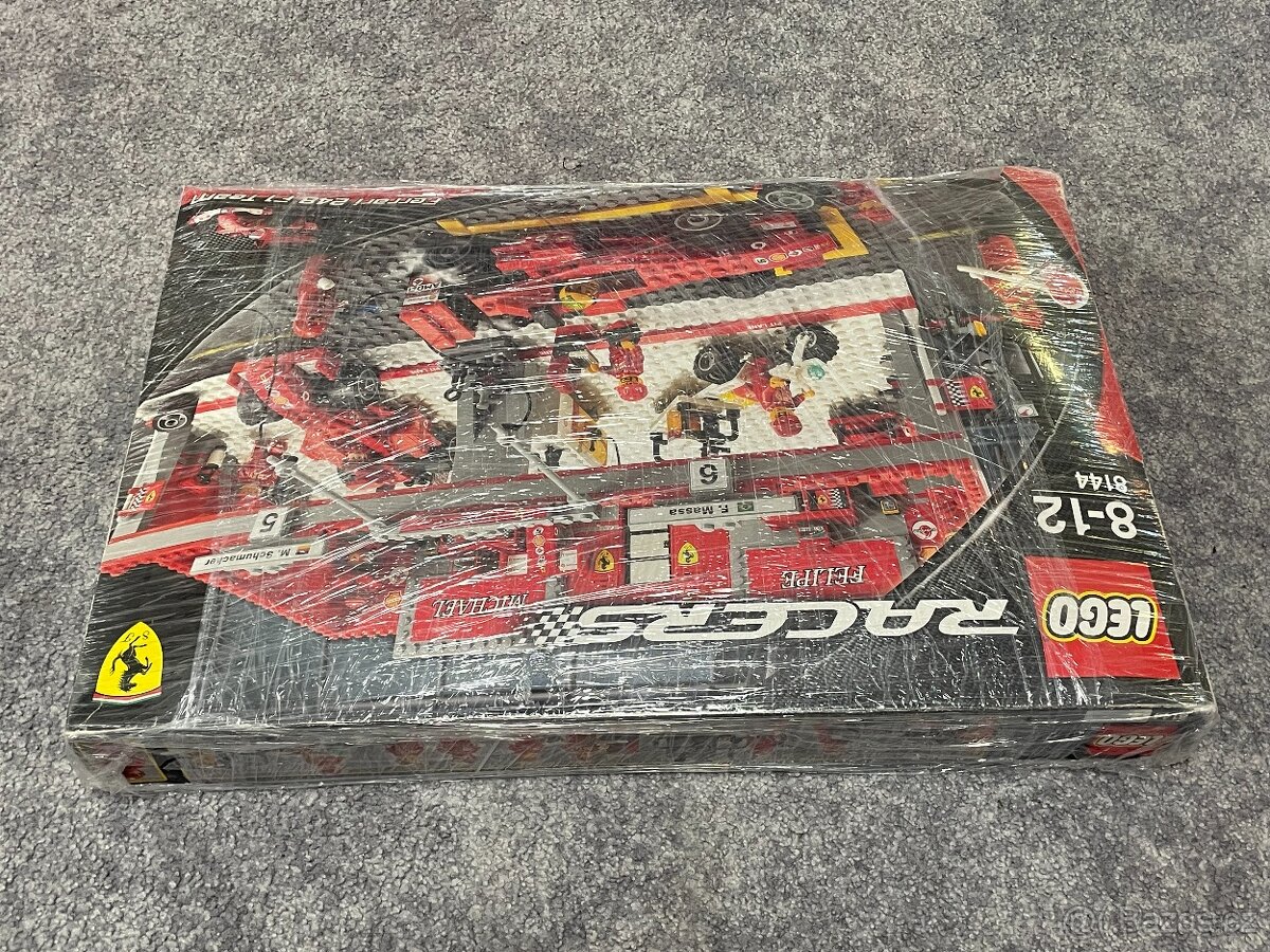 Lego 8144 Ferrari 248 F1 Team (Schumacher Edition) - 2