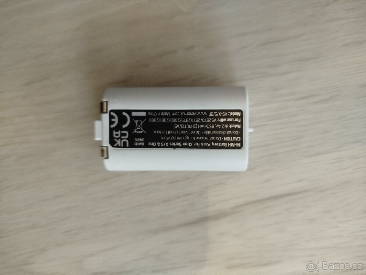 Nabíjecí baterie na XBOX ovladače - 2