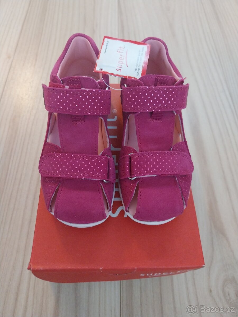 Sandále Superfit vel.26 - nové - 2