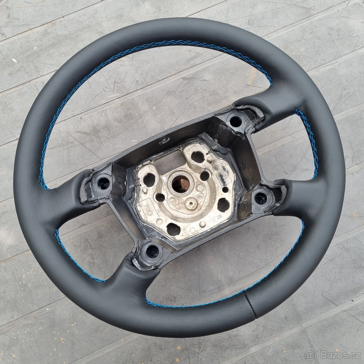 Vw t5/Caddy nový kožený volant - 2