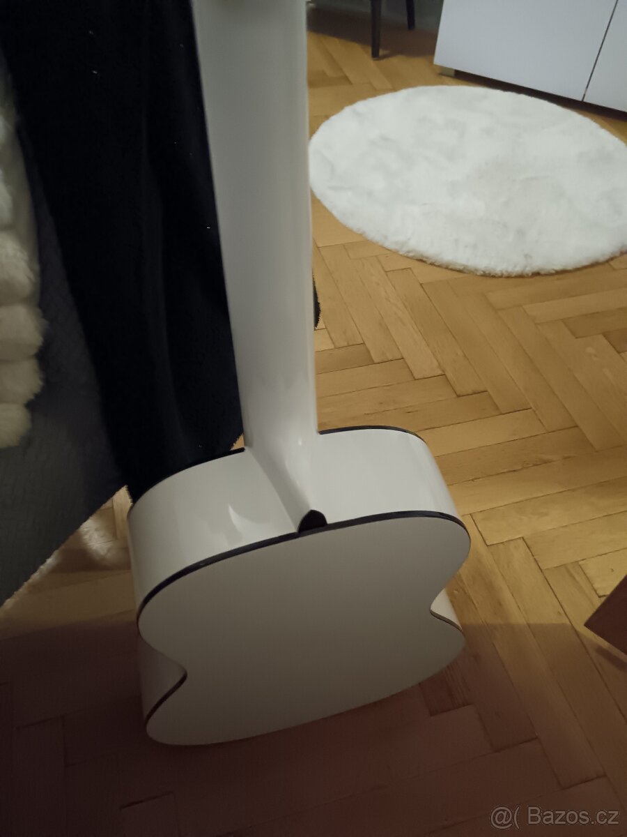 Kytara bílí lesk - 2